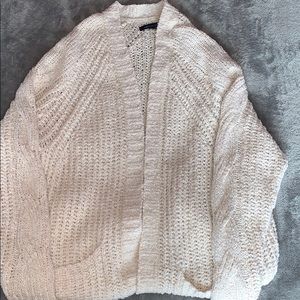 Cream colored cardigan with pockets from AE